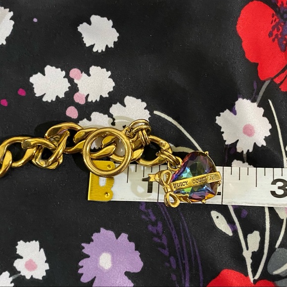Juicy Couture Gold Tone Chain Hear Charm Bracelet - Picture 10 of 11